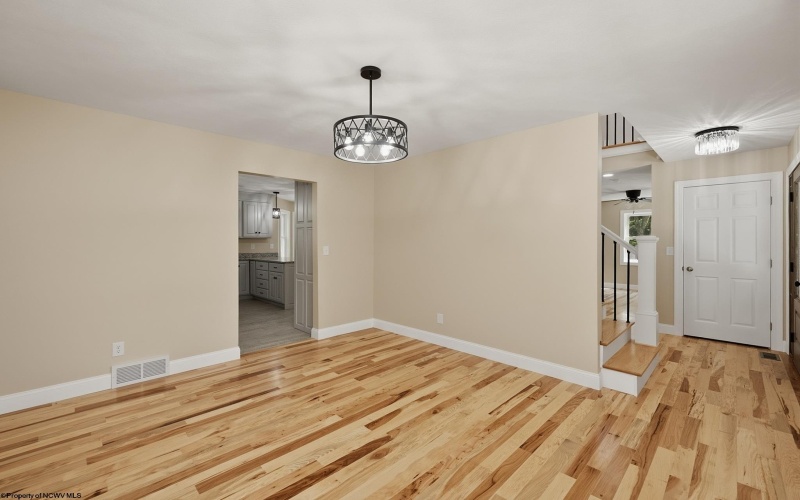 114 Dripping Spring Road, Morgantown, West Virginia 26508, 4 Bedrooms Bedrooms, 20 Rooms Rooms,3 BathroomsBathrooms,Single Family Detached,For Sale,Dripping Spring,0,10165033
