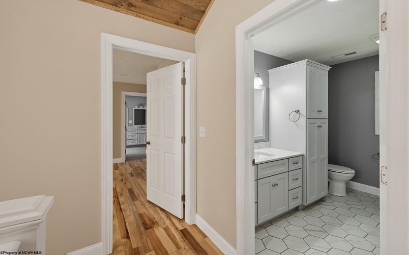 114 Dripping Spring Road, Morgantown, West Virginia 26508, 4 Bedrooms Bedrooms, 20 Rooms Rooms,3 BathroomsBathrooms,Single Family Detached,For Sale,Dripping Spring,0,10165033