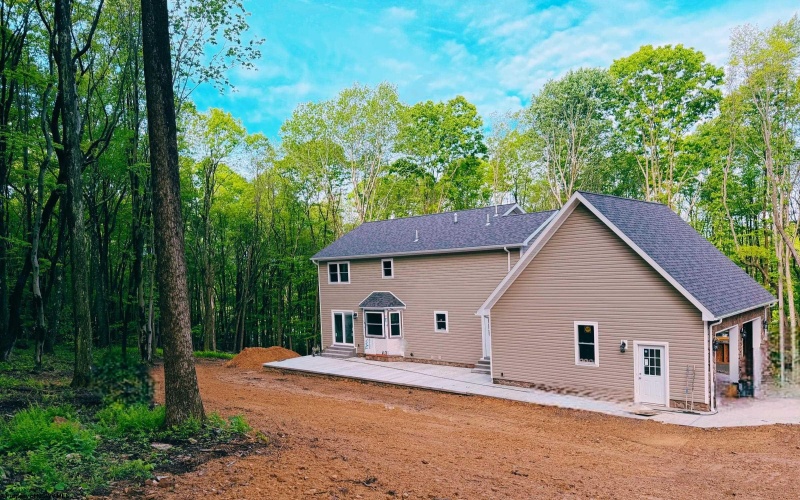 114 Dripping Spring Road, Morgantown, West Virginia 26508, 4 Bedrooms Bedrooms, 20 Rooms Rooms,3 BathroomsBathrooms,Single Family Detached,For Sale,Dripping Spring,10165033