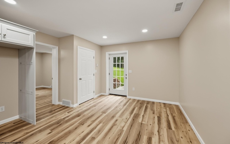 114 Dripping Spring Road, Morgantown, West Virginia 26508, 4 Bedrooms Bedrooms, 20 Rooms Rooms,3 BathroomsBathrooms,Single Family Detached,For Sale,Dripping Spring,0,10165033