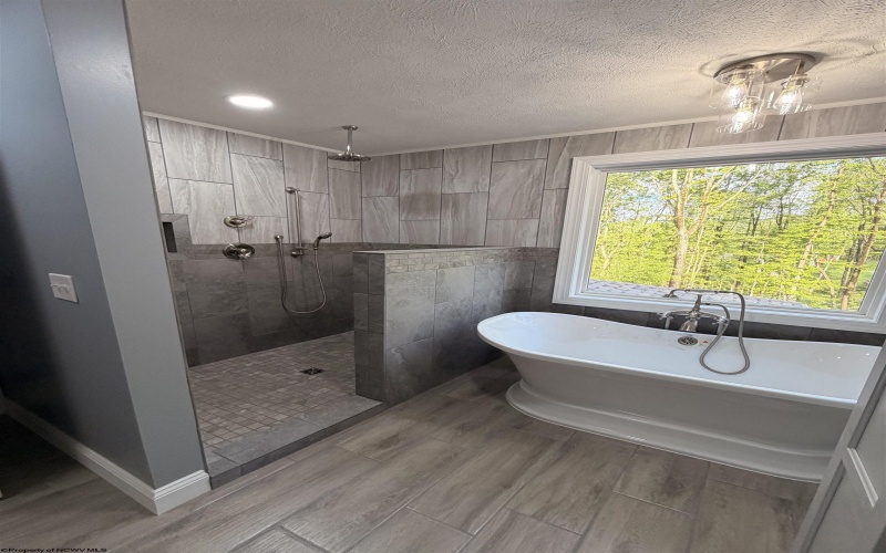 114 Dripping Spring Road, Morgantown, West Virginia 26508, 4 Bedrooms Bedrooms, 20 Rooms Rooms,3 BathroomsBathrooms,Single Family Detached,For Sale,Dripping Spring,10165033