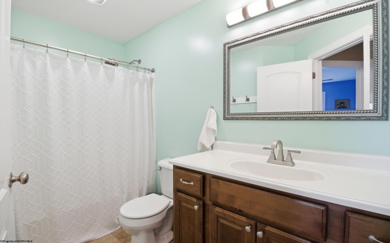 23 Amber Ridge, Morgantown, West Virginia 26508, 4 Bedrooms Bedrooms, 6 Rooms Rooms,3 BathroomsBathrooms,Single Family Detached,For Sale,Amber,10165030