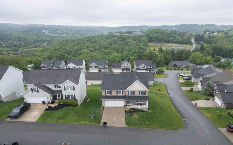 23 Amber Ridge, Morgantown, West Virginia 26508, 4 Bedrooms Bedrooms, 6 Rooms Rooms,3 BathroomsBathrooms,Single Family Detached,For Sale,Amber,10165030