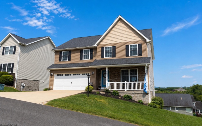 23 Amber Ridge, Morgantown, West Virginia 26508, 4 Bedrooms Bedrooms, 6 Rooms Rooms,3 BathroomsBathrooms,Single Family Detached,For Sale,Amber,10165030