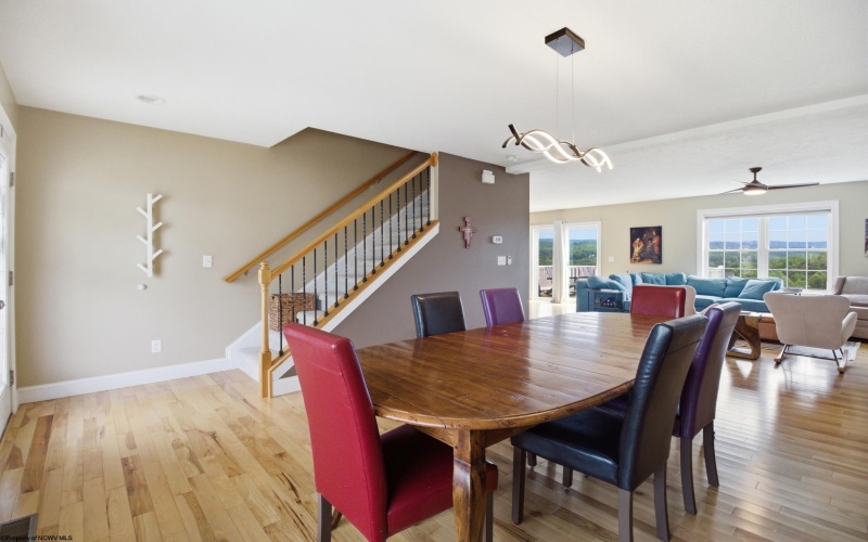 23 Amber Ridge, Morgantown, West Virginia 26508, 4 Bedrooms Bedrooms, 6 Rooms Rooms,3 BathroomsBathrooms,Single Family Detached,For Sale,Amber,10165030