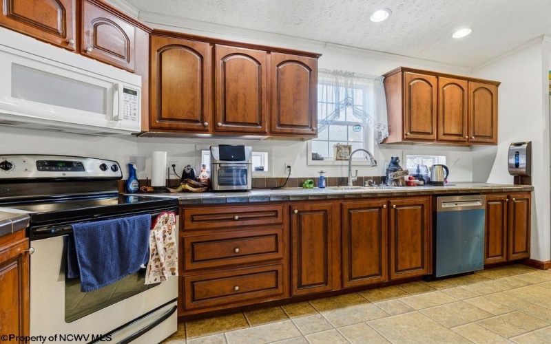 233 Harron Run Road, Buckhannon, West Virginia 26201, 3 Bedrooms Bedrooms, 6 Rooms Rooms,2 BathroomsBathrooms,Single Family Detached,For Sale,Harron Run,10165034