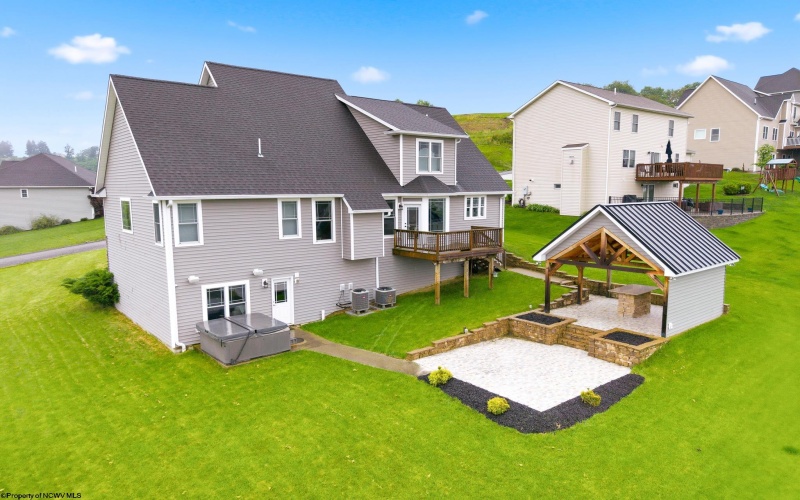 702 Slaton Lane, Morgantown, West Virginia 26508, 5 Bedrooms Bedrooms, 9 Rooms Rooms,3 BathroomsBathrooms,Single Family Detached,For Sale,Slaton,10165042