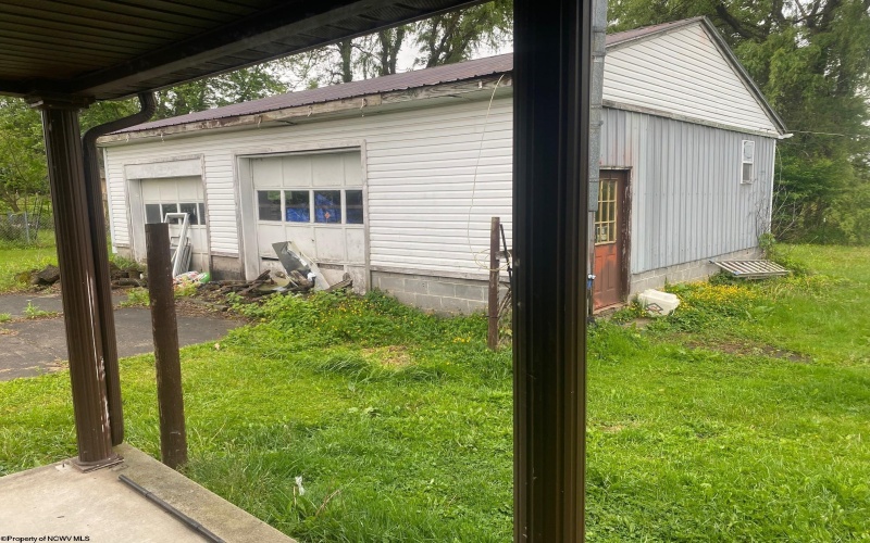 70 Poling Avenue, Elkins, West Virginia 26241, 3 Bedrooms Bedrooms, 5 Rooms Rooms,2 BathroomsBathrooms,Single Family Detached,For Sale,Poling,10165041