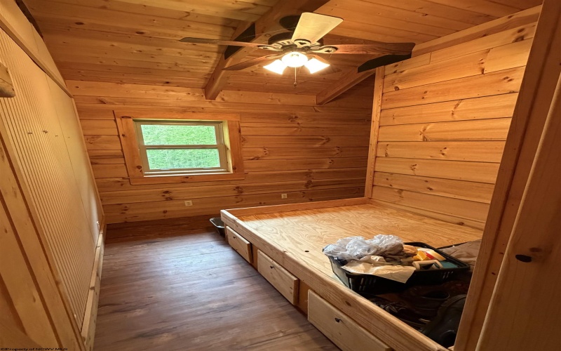 199 Whitetail Road, Glady, West Virginia 26268, 3 Bedrooms Bedrooms, 7 Rooms Rooms,1 BathroomBathrooms,Single Family Detached,For Sale,Whitetail,10165038