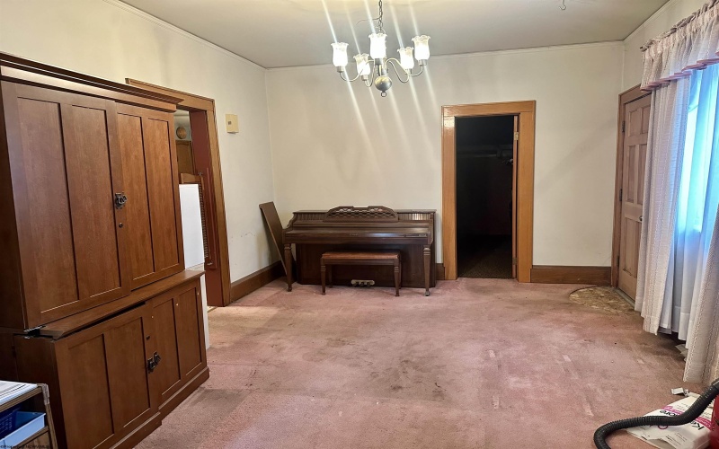 108 Ridenour Street, Clarksburg, West Virginia 26301, 3 Bedrooms Bedrooms, 7 Rooms Rooms,1 BathroomBathrooms,Single Family Detached,For Sale,Ridenour,10165045