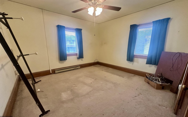 108 Ridenour Street, Clarksburg, West Virginia 26301, 3 Bedrooms Bedrooms, 7 Rooms Rooms,1 BathroomBathrooms,Single Family Detached,For Sale,Ridenour,10165045