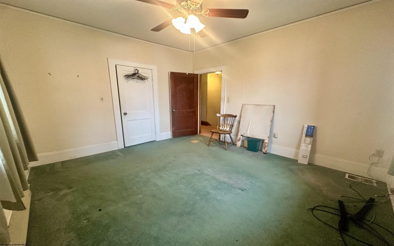 108 Ridenour Street, Clarksburg, West Virginia 26301, 3 Bedrooms Bedrooms, 7 Rooms Rooms,1 BathroomBathrooms,Single Family Detached,For Sale,Ridenour,10165045