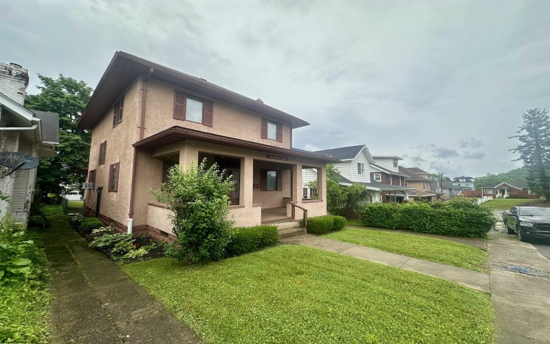 108 Ridenour Street, Clarksburg, West Virginia 26301, 3 Bedrooms Bedrooms, 7 Rooms Rooms,1 BathroomBathrooms,Single Family Detached,For Sale,Ridenour,10165045