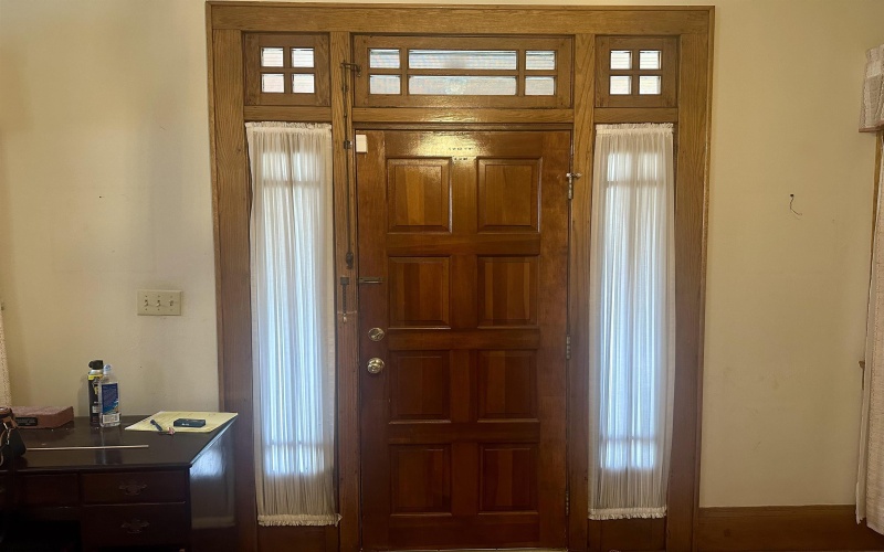 108 Ridenour Street, Clarksburg, West Virginia 26301, 3 Bedrooms Bedrooms, 7 Rooms Rooms,1 BathroomBathrooms,Single Family Detached,For Sale,Ridenour,10165045