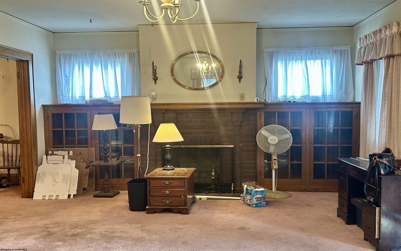 108 Ridenour Street, Clarksburg, West Virginia 26301, 3 Bedrooms Bedrooms, 7 Rooms Rooms,1 BathroomBathrooms,Single Family Detached,For Sale,Ridenour,10165045