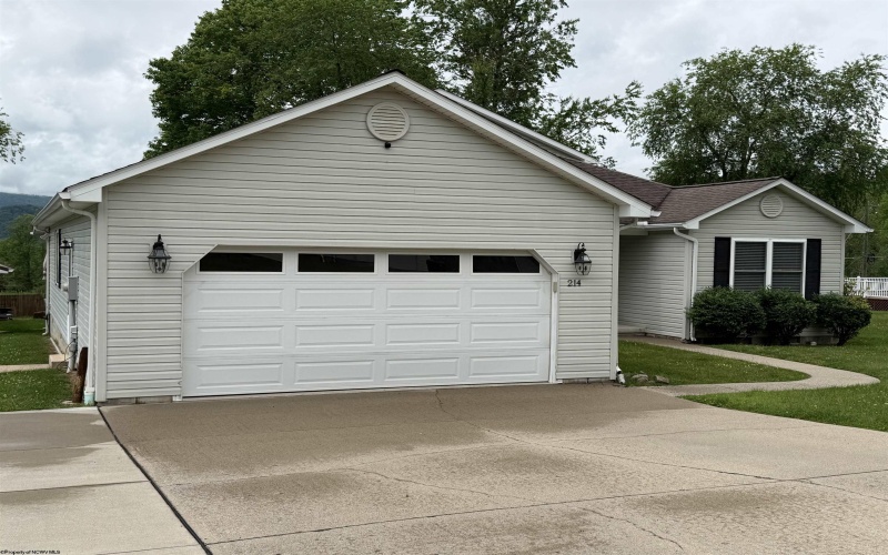 214 Edgewood Estates Road, Beverly, West Virginia 26253, 3 Bedrooms Bedrooms, 10 Rooms Rooms,2 BathroomsBathrooms,Single Family Detached,For Sale,Edgewood Estates,10165043