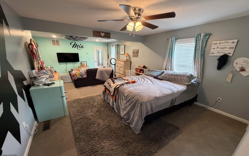 214 Edgewood Estates Road, Beverly, West Virginia 26253, 3 Bedrooms Bedrooms, 10 Rooms Rooms,2 BathroomsBathrooms,Single Family Detached,For Sale,Edgewood Estates,10165043