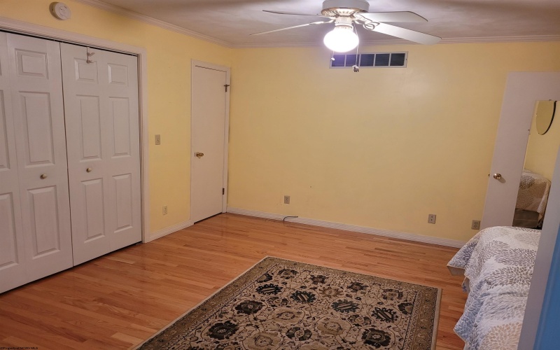 619 Deerfield Drive, Bridgeport, West Virginia 26330, 3 Bedrooms Bedrooms, 6 Rooms Rooms,2 BathroomsBathrooms,Single Family Attached,For Sale,Deerfield,10163474