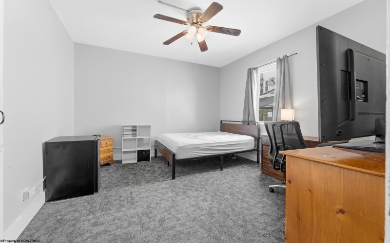 289 Wiles Street, Morgantown, West Virginia 26505, ,Multi-unit/income,For Sale,Wiles,10165059