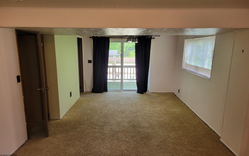 929 Garrison Avenue, Morgantown, West Virginia 26505, 3 Bedrooms Bedrooms, 7 Rooms Rooms,2 BathroomsBathrooms,Residential Rentals,For Rent,Garrison,10165051