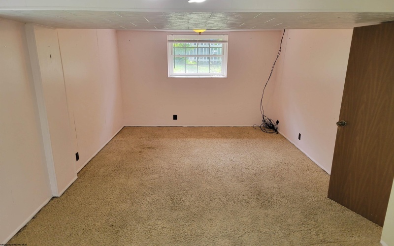 929 Garrison Avenue, Morgantown, West Virginia 26505, 3 Bedrooms Bedrooms, 7 Rooms Rooms,2 BathroomsBathrooms,Residential Rentals,For Rent,Garrison,10165051