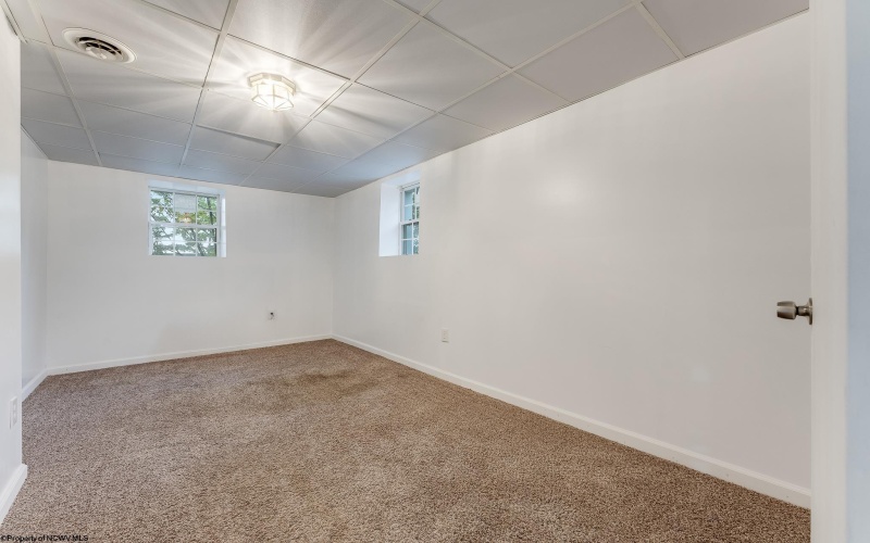 801 Cottonwood Street, Morgantown, West Virginia 26505, 5 Bedrooms Bedrooms, 9 Rooms Rooms,3 BathroomsBathrooms,Residential Rentals,For Rent,Cottonwood,10165060