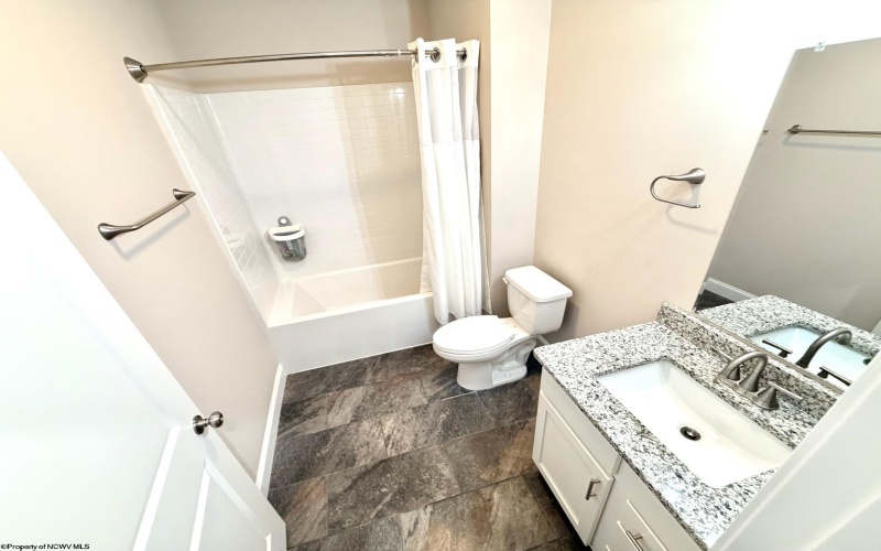 216 Crimson Lane, Bridgeport, West Virginia 26330, 3 Bedrooms Bedrooms, 7 Rooms Rooms,2 BathroomsBathrooms,Single Family Detached,For Sale,Crimson,10165049