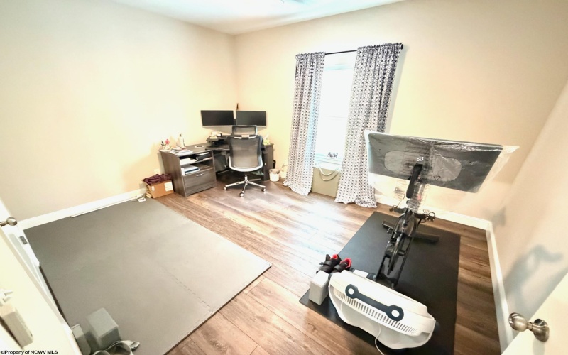 216 Crimson Lane, Bridgeport, West Virginia 26330, 3 Bedrooms Bedrooms, 7 Rooms Rooms,2 BathroomsBathrooms,Single Family Detached,For Sale,Crimson,10165049