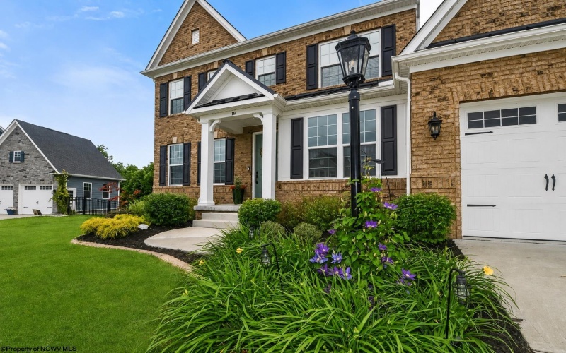 18 Wind Trail, Morgantown, West Virginia 26508, 5 Bedrooms Bedrooms, 12 Rooms Rooms,4 BathroomsBathrooms,Single Family Detached,For Sale,Wind,10165052
