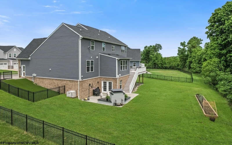 18 Wind Trail, Morgantown, West Virginia 26508, 5 Bedrooms Bedrooms, 12 Rooms Rooms,4 BathroomsBathrooms,Single Family Detached,For Sale,Wind,10165052
