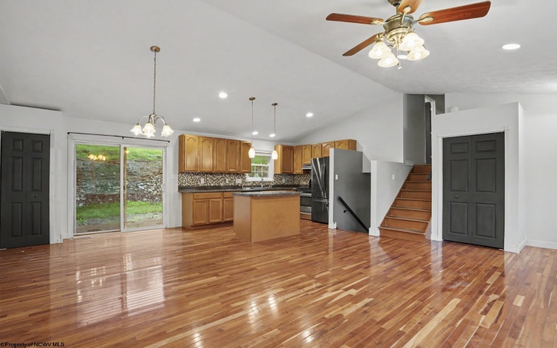 193 Meldahl Place, Washington, West Virginia 26181, 3 Bedrooms Bedrooms, 6 Rooms Rooms,1 BathroomBathrooms,Single Family Detached,For Sale,Meldahl,10165054
