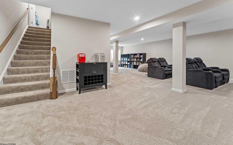 53 Windermere Lane, Morgantown, West Virginia 26508, 5 Bedrooms Bedrooms, 9 Rooms Rooms,4 BathroomsBathrooms,Single Family Detached,For Sale,Windermere,10165056
