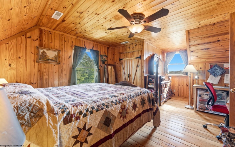 718 TRAP SPRINGS Road, Grafton, West Virginia 26354, 3 Bedrooms Bedrooms, 6 Rooms Rooms,2 BathroomsBathrooms,Single Family Detached,For Sale,TRAP SPRINGS,10165053