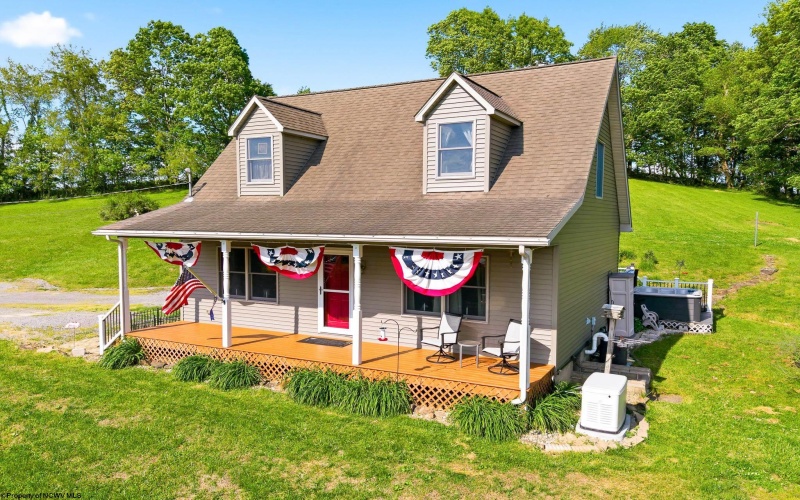 718 TRAP SPRINGS Road, Grafton, West Virginia 26354, 3 Bedrooms Bedrooms, 6 Rooms Rooms,2 BathroomsBathrooms,Single Family Detached,For Sale,TRAP SPRINGS,10165053