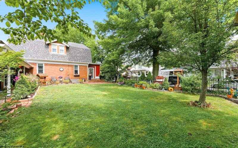 108 The Boulevard Road, Point Marion, Pennsylvania 15474, 3 Bedrooms Bedrooms, 9 Rooms Rooms,2 BathroomsBathrooms,Single Family Detached,For Sale,The Boulevard,10165065