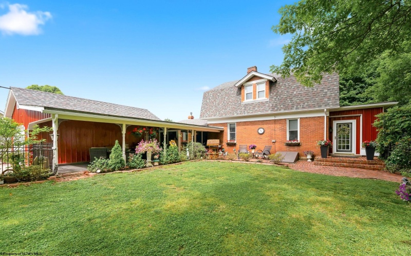 108 The Boulevard Road, Point Marion, Pennsylvania 15474, 3 Bedrooms Bedrooms, 9 Rooms Rooms,2 BathroomsBathrooms,Single Family Detached,For Sale,The Boulevard,10165065
