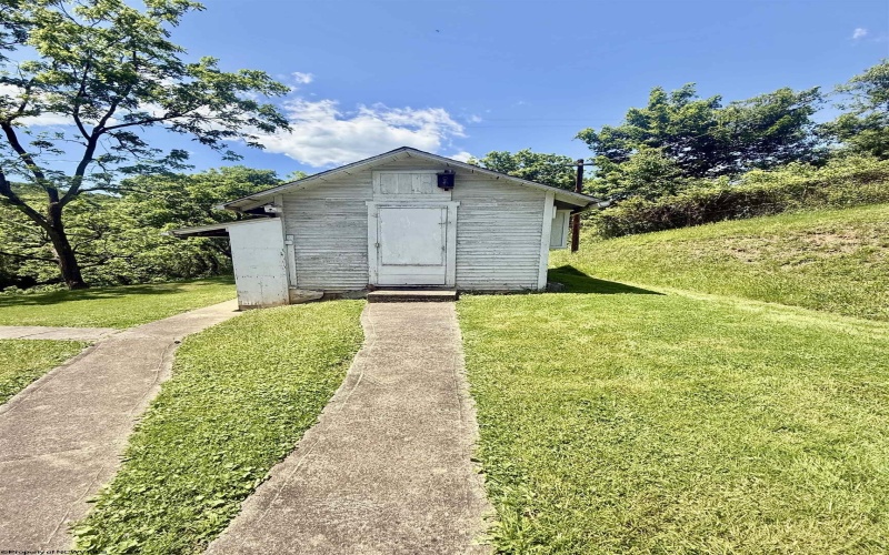 45 Blake Avenue, Salem, West Virginia 26426, 4 Bedrooms Bedrooms, 7 Rooms Rooms,2 BathroomsBathrooms,Single Family Detached,For Sale,Blake,10165067