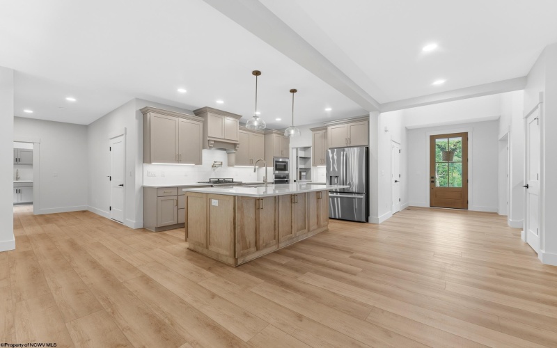 201 Farm Brook Lane, Morgantown, West Virginia 26508, 4 Bedrooms Bedrooms, 8 Rooms Rooms,2 BathroomsBathrooms,Single Family Detached,For Sale,Farm Brook,10165062