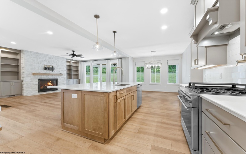 201 Farm Brook Lane, Morgantown, West Virginia 26508, 4 Bedrooms Bedrooms, 8 Rooms Rooms,2 BathroomsBathrooms,Single Family Detached,For Sale,Farm Brook,10165062