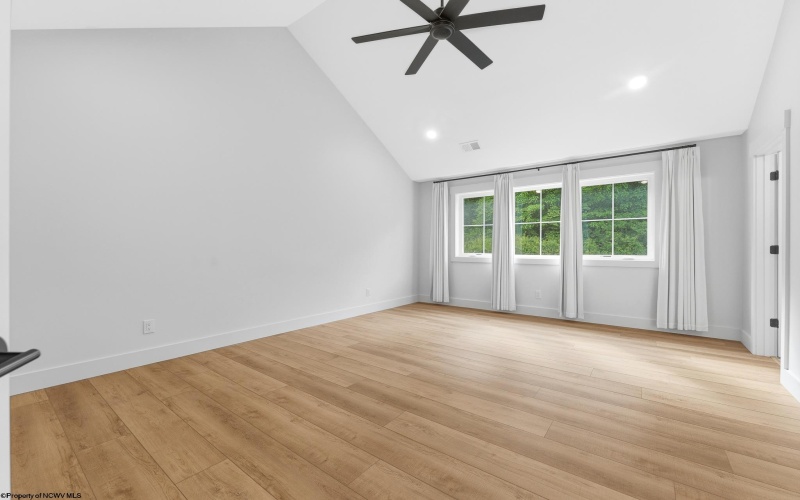 201 Farm Brook Lane, Morgantown, West Virginia 26508, 4 Bedrooms Bedrooms, 8 Rooms Rooms,2 BathroomsBathrooms,Single Family Detached,For Sale,Farm Brook,10165062