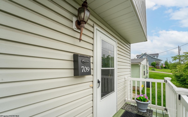 709 Elysian Avenue, Morgantown, West Virginia 26501, 3 Bedrooms Bedrooms, 6 Rooms Rooms,2 BathroomsBathrooms,Single Family Detached,For Sale,Elysian,10165066