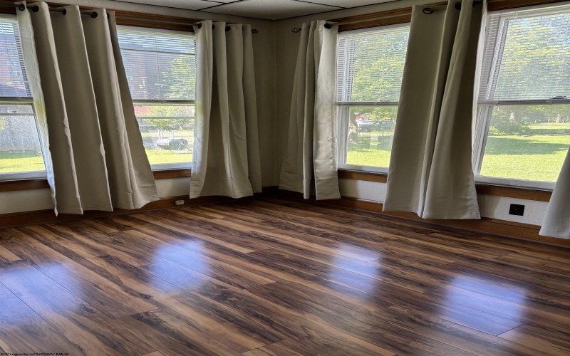 46 Florida Street, Buckhannon, West Virginia 26201-2887, 1 Bedroom Bedrooms, 4 Rooms Rooms,1 BathroomBathrooms,Residential Rentals,For Rent,Florida,10165077