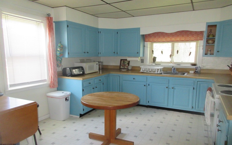 210 THOMAS Avenue, Davis, West Virginia 26260-0000, 5 Bedrooms Bedrooms, 10 Rooms Rooms,2 BathroomsBathrooms,Single Family Detached,For Sale,THOMAS,10165089 210 THOMAS Avenue, Davis, West Virginia 26260-0000, 5 Bedrooms Bedrooms, 10 Rooms Rooms,2 BathroomsBathrooms,Single Family Detached,For Sale,THOMAS,10165089
