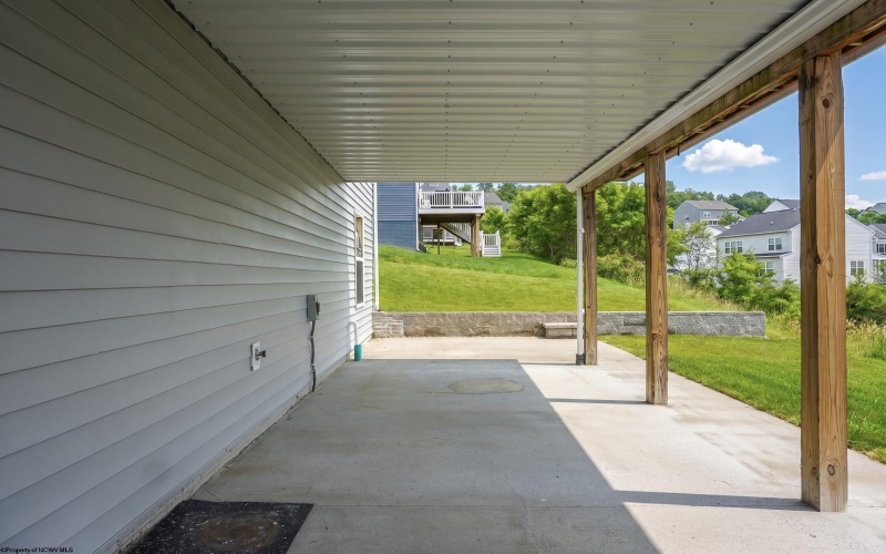 865 Hidden View Way, Morgantown, West Virginia 26508, 5 Bedrooms Bedrooms, 11 Rooms Rooms,3 BathroomsBathrooms,Single Family Detached,For Sale,Hidden View,10165070