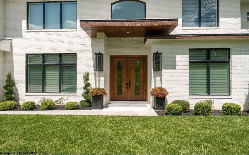2022 White Oak Drive, Morgantown, West Virginia 26505, 5 Bedrooms Bedrooms, 13 Rooms Rooms,5 BathroomsBathrooms,Single Family Detached,For Sale,White Oak,10164938