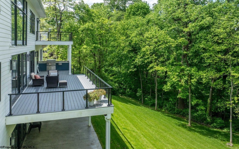 2022 White Oak Drive, Morgantown, West Virginia 26505, 5 Bedrooms Bedrooms, 13 Rooms Rooms,5 BathroomsBathrooms,Single Family Detached,For Sale,White Oak,10164938