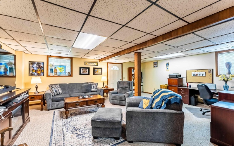 1253 Bakers Ridge Road, Morgantown, West Virginia 26505, 3 Bedrooms Bedrooms, 7 Rooms Rooms,2 BathroomsBathrooms,Single Family Detached,For Sale,Bakers Ridge,10165068 1253 Bakers Ridge Road, Morgantown, West Virginia 26505, 3 Bedrooms Bedrooms, 7 Rooms Rooms,2 BathroomsBathrooms,Single Family Detached,For Sale,Bakers Ridge,10165068