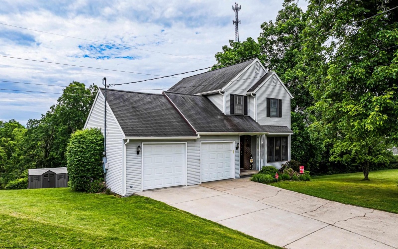 1253 Bakers Ridge Road, Morgantown, West Virginia 26505, 3 Bedrooms Bedrooms, 7 Rooms Rooms,2 BathroomsBathrooms,Single Family Detached,For Sale,Bakers Ridge,10165068 1253 Bakers Ridge Road, Morgantown, West Virginia 26505, 3 Bedrooms Bedrooms, 7 Rooms Rooms,2 BathroomsBathrooms,Single Family Detached,For Sale,Bakers Ridge,10165068
