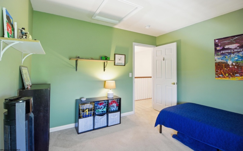 50 Garnet Way, Bridgeport, West Virginia 26330, 5 Bedrooms Bedrooms, 13 Rooms Rooms,3 BathroomsBathrooms,Single Family Detached,For Sale,Garnet,10165087