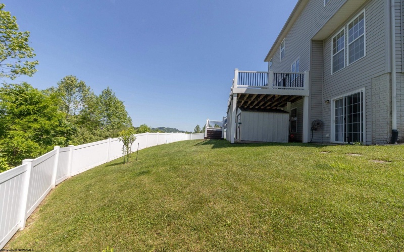 50 Garnet Way, Bridgeport, West Virginia 26330, 5 Bedrooms Bedrooms, 13 Rooms Rooms,3 BathroomsBathrooms,Single Family Detached,For Sale,Garnet,10165087